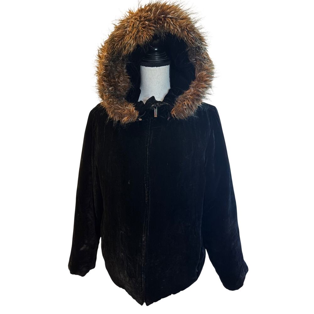 ⭐️ Women Ralph Lauren Black Velvet Bomber Jacket W/Faux Fur Size Medium. preppy